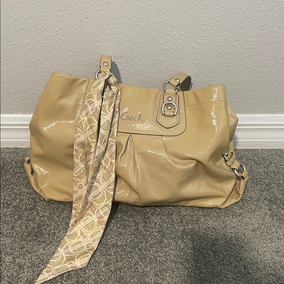 Coach Beige Patent Leather Shoulder Bag - Picture 1 of 2
